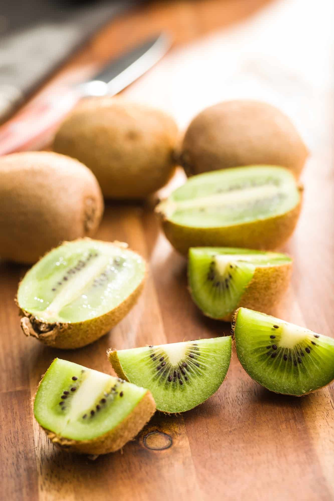 Halved kiwi fruit.